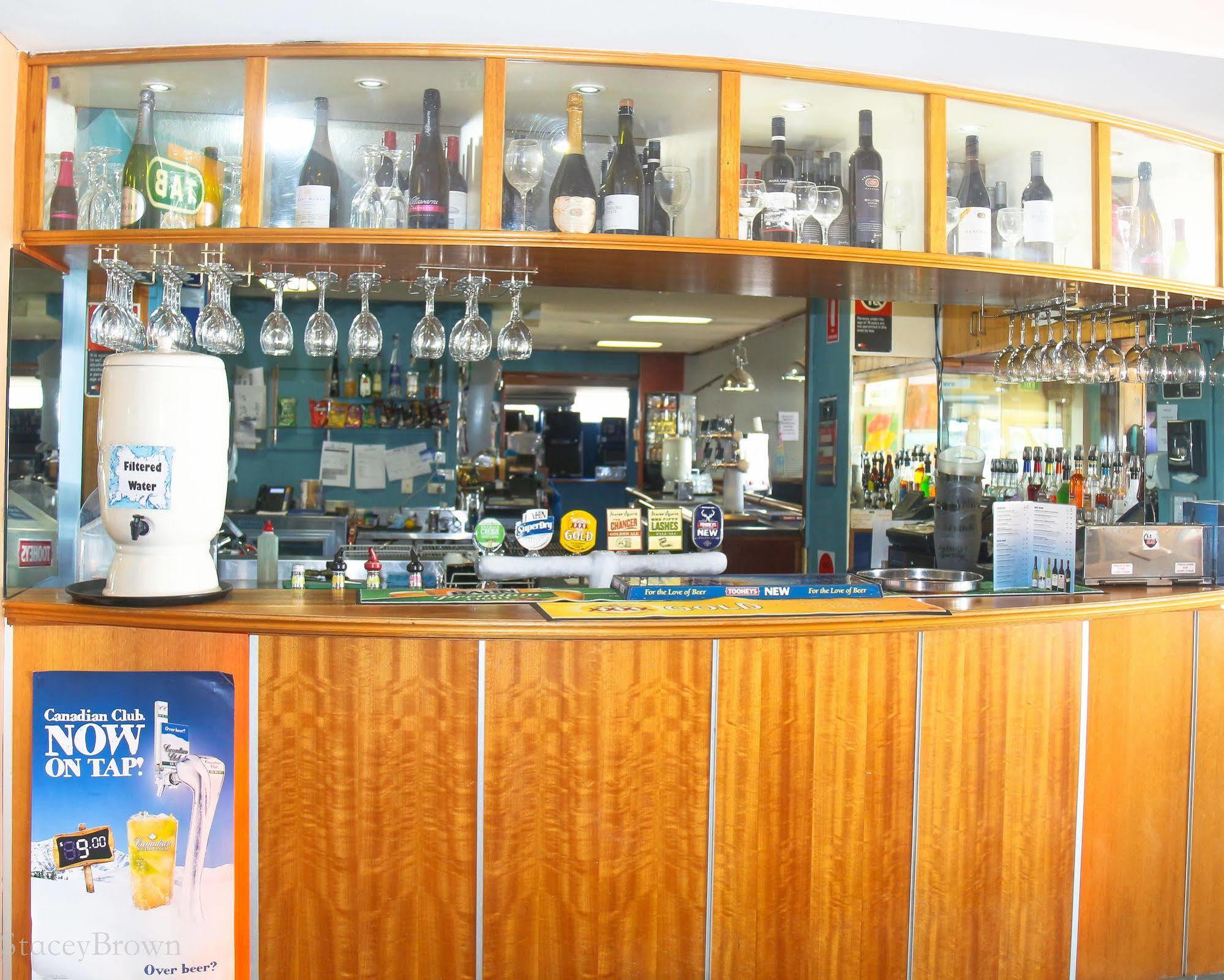 Tea Gardens Hotel Luaran gambar
